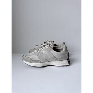 New Balance 327 Shoes Men’s Size 8.5 - Women’s Size 10 *Flaw